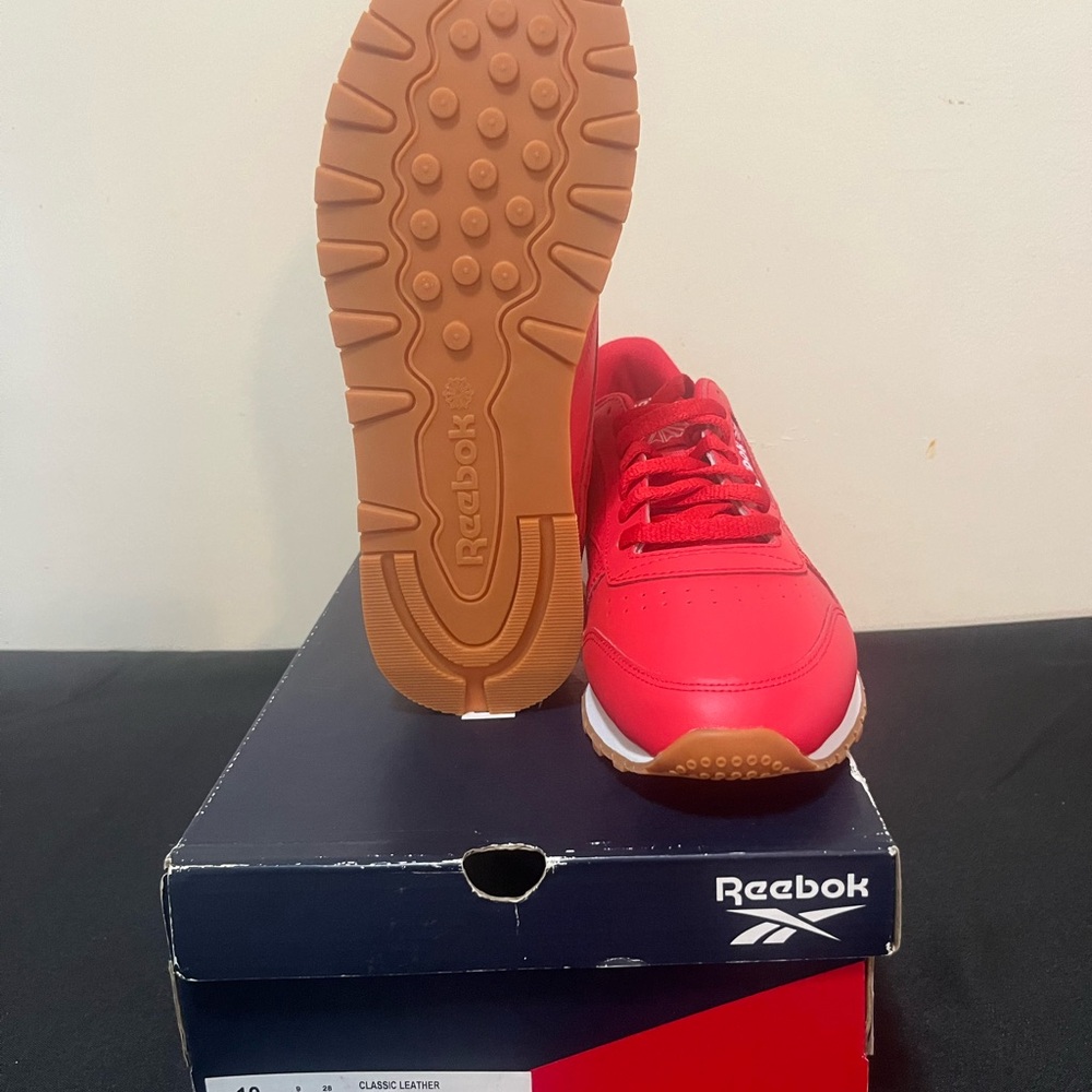 REEBOX CLASSIC LEATHER: